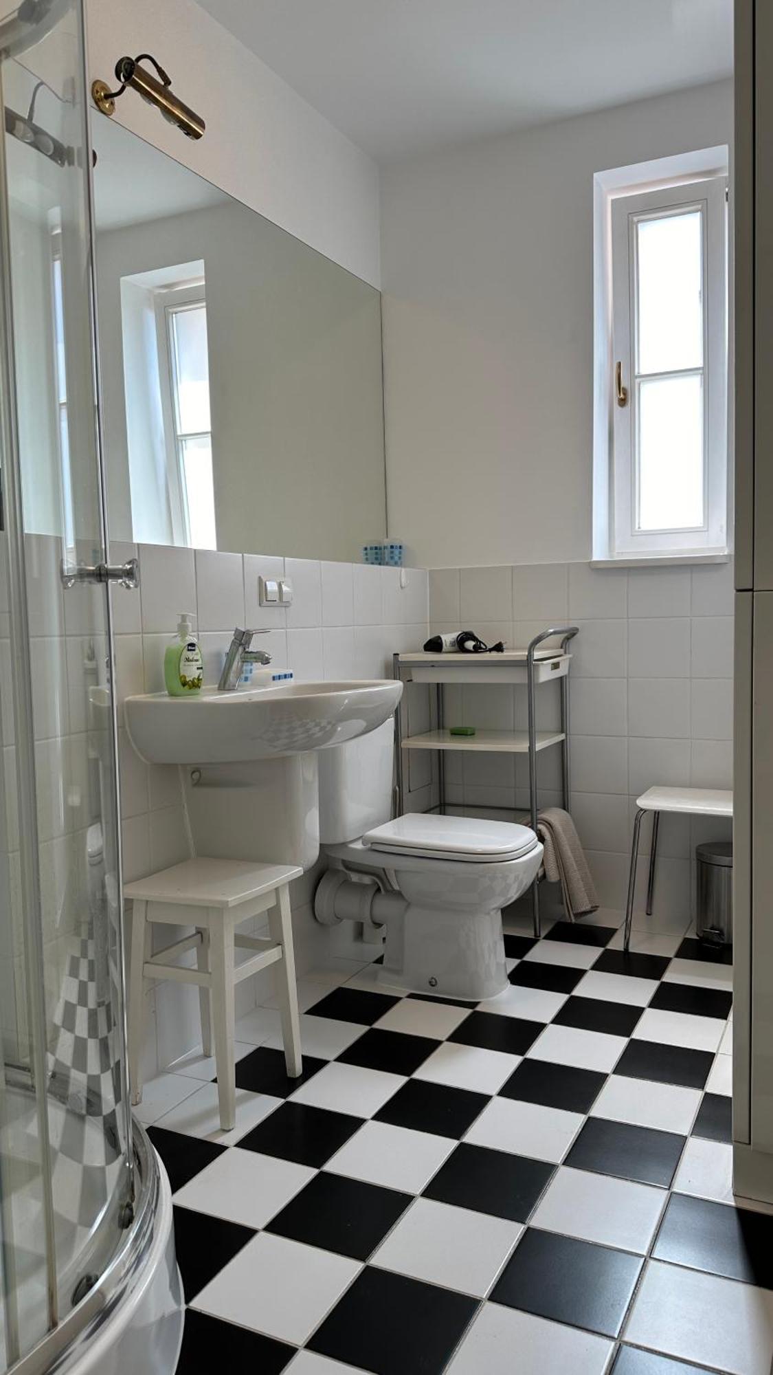 Two Bedrooms Center * Krakau