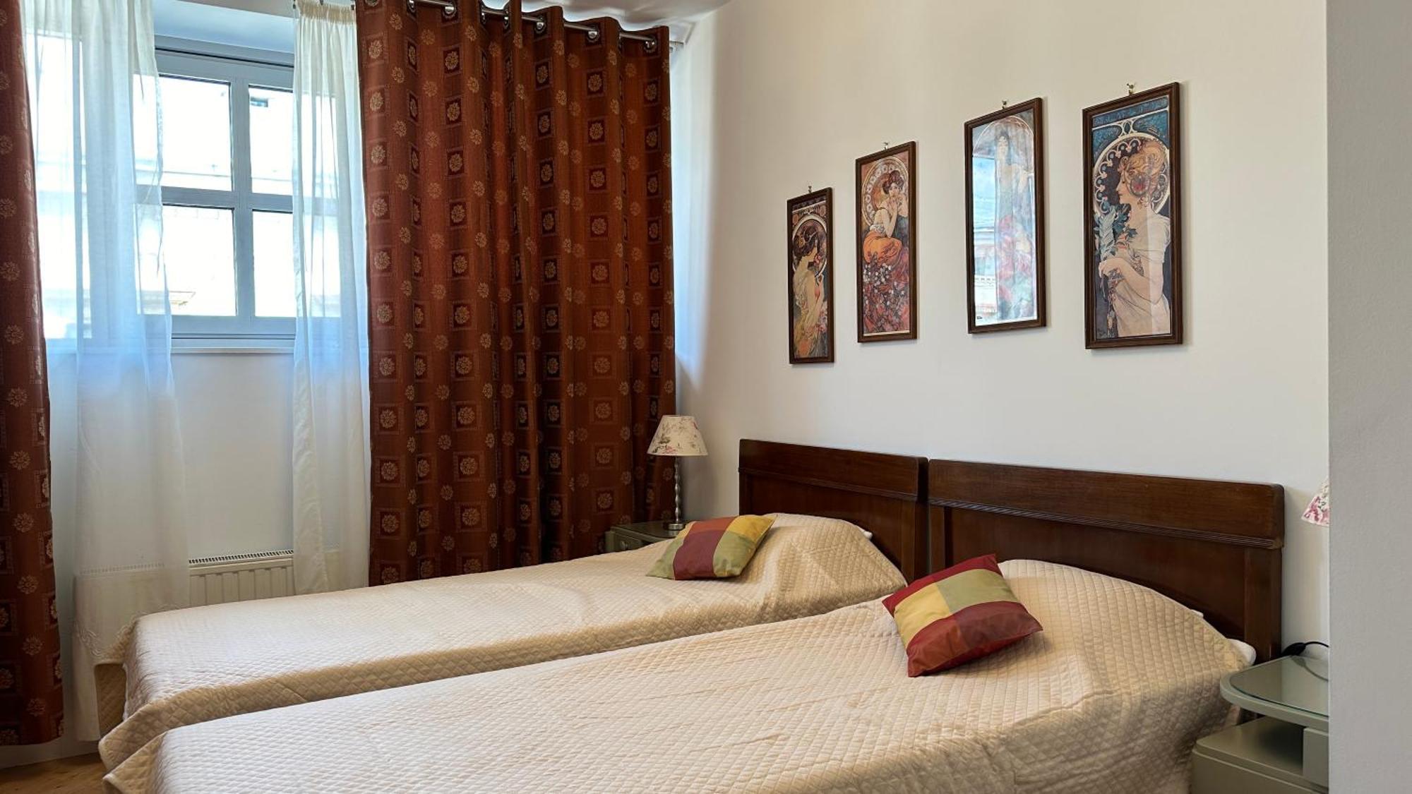 Two Bedrooms Center *