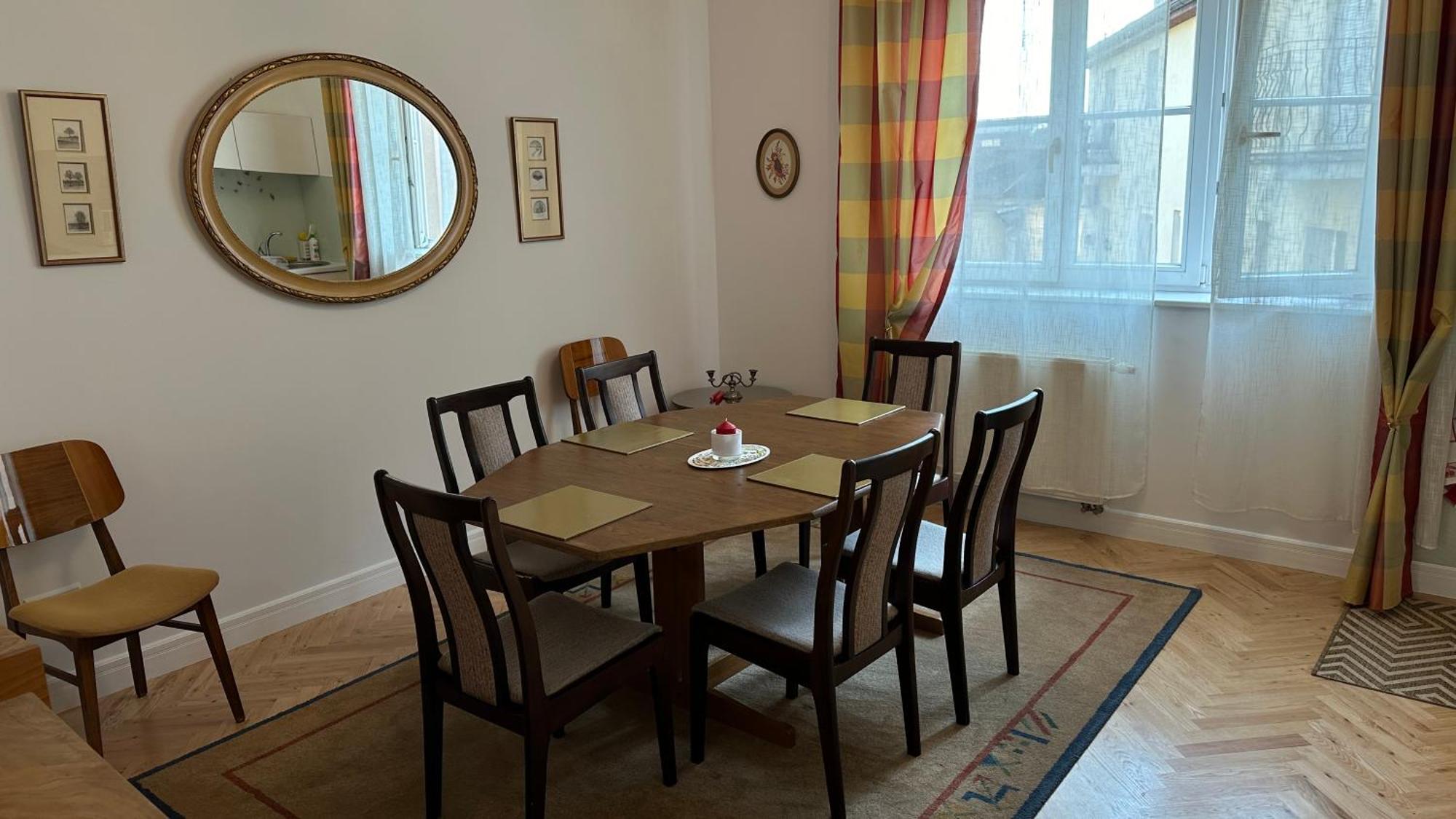 Two Bedrooms Center *